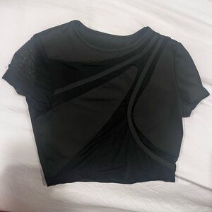 SHEIN Black Asymmetrical Short Sleeve Crop Top